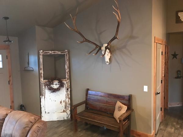 Reclaimed Barnwood Bench with Back – Bear's Den Colorado